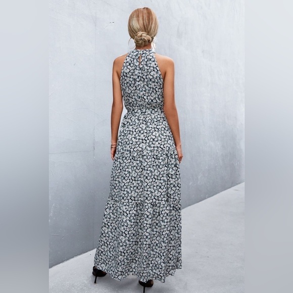 Let Me Remind You Printed Maxi Dress - Picture 3 of 3